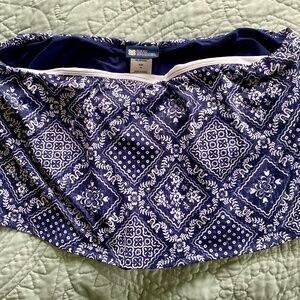 Reyn Spooner Bikini top (size large) and skirt (size medium)
